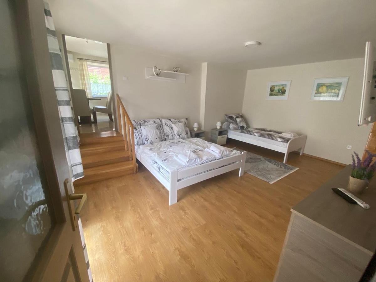 Batorka Vendeghaz Apartment Tallya Luaran gambar